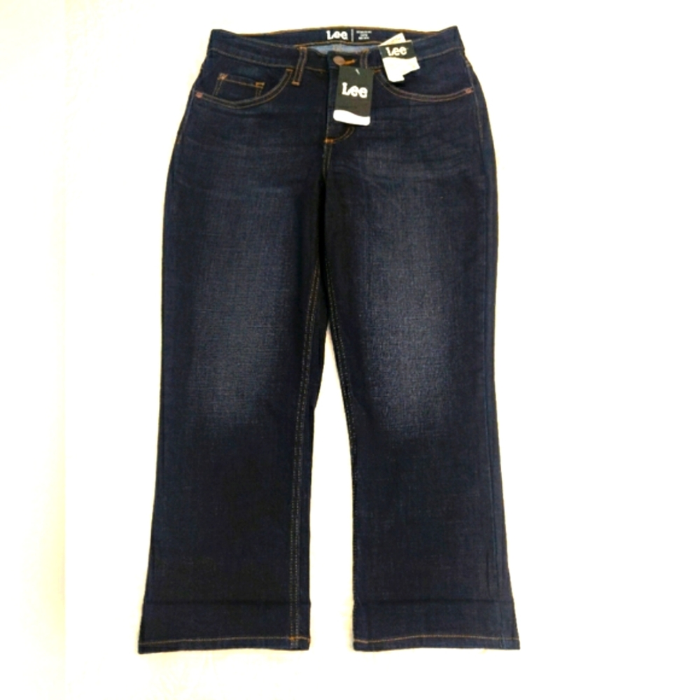 NWT Lee cropped jeans.